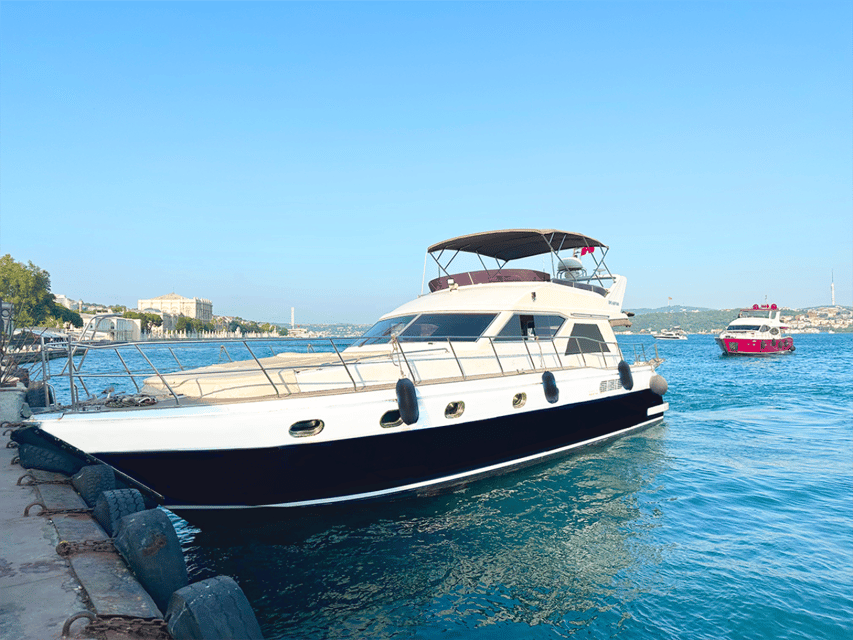 Istanbul: Bosphorus and Golden Horn Sunset Yacht Cruise - Tea, coffee, fruit, and the small onboard comforts