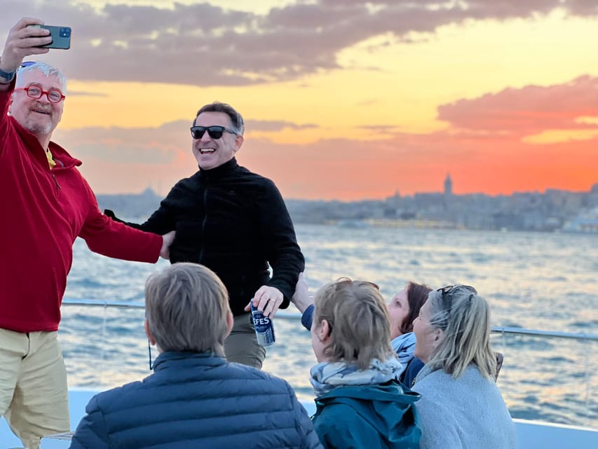 Istanbul: Bosphorus Cruise by Luxury Yacht - Maiden’s Tower and the open water