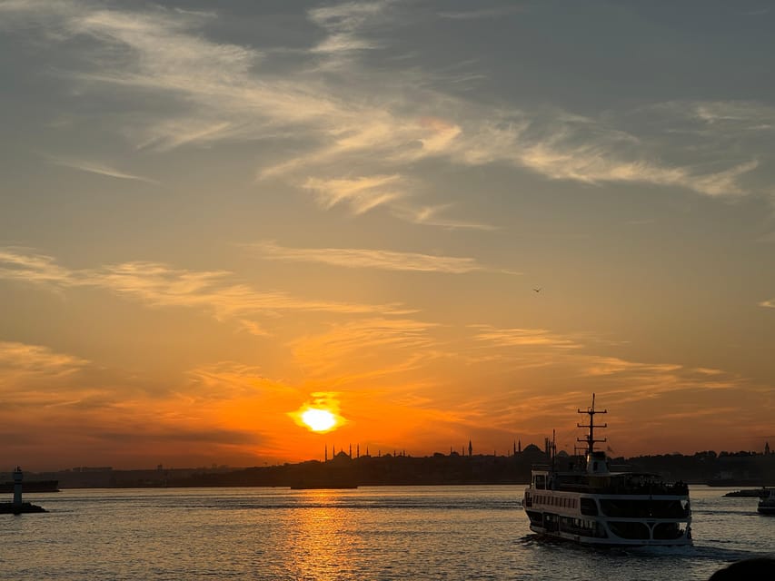 Istanbul: Bosphorus River Sunset Yacht Tour with Commentary - The Asian shore, Maiden’s Tower, and changing light