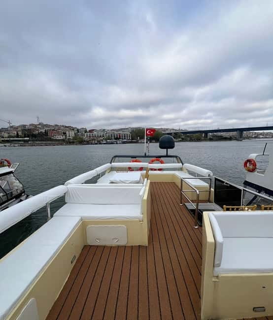 Istanbul: Bosphorus Yacht Cruise with Golden Horn View - Key points at a glance