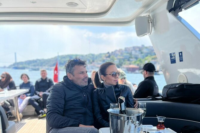 Istanbul Bosphorus Yacht Experience – Asian Side Visit in Kanlica - Beylerbeyi Palace and the Asian shore