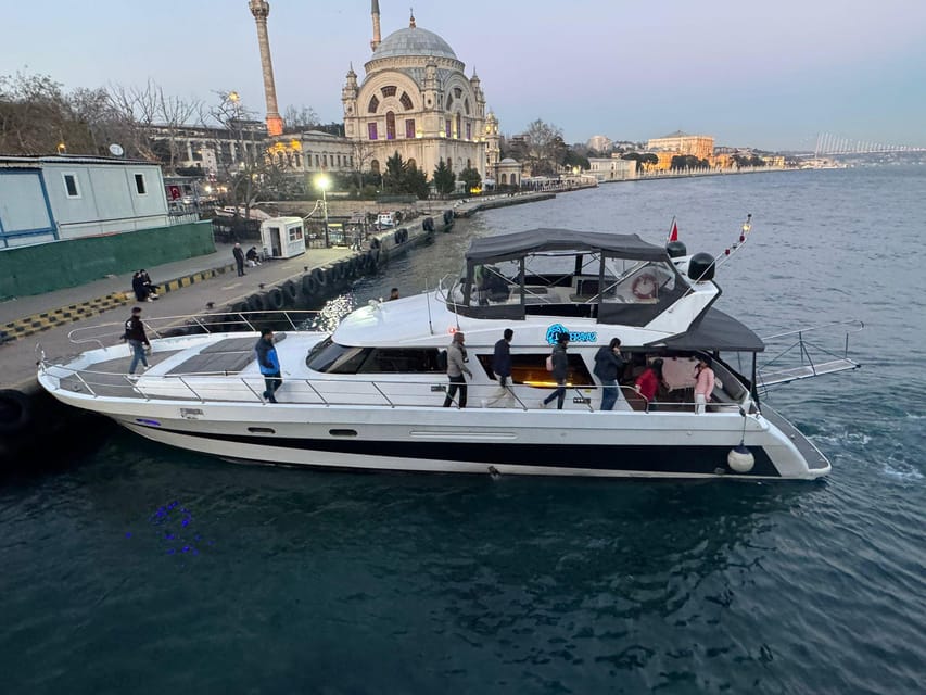 Istanbul: Daytime Bosphorus Yacht Cruise with Fruit & Snacks - The yacht, seating, and weather