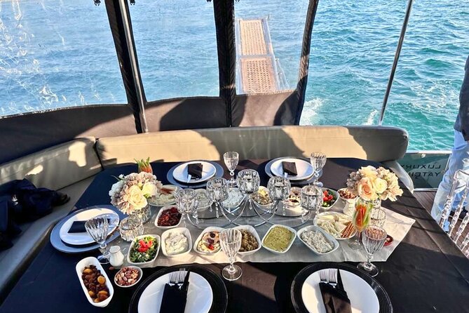 Istanbul: Luxury Private Yacht Cruise on the Bosphorus - The one-hour route: Istanbul’s greatest hits