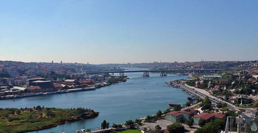 Istanbul: Private Bosphorus Cruise By Luxury Yacht - The Asian shore: Anadolu Hisarı, Küçüksu, and Beylerbeyi