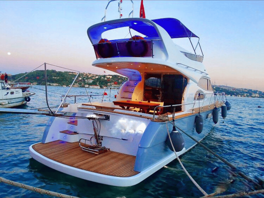 Istanbul: Private Bosphorus Tour On Luxury Yacht - Key details before you board