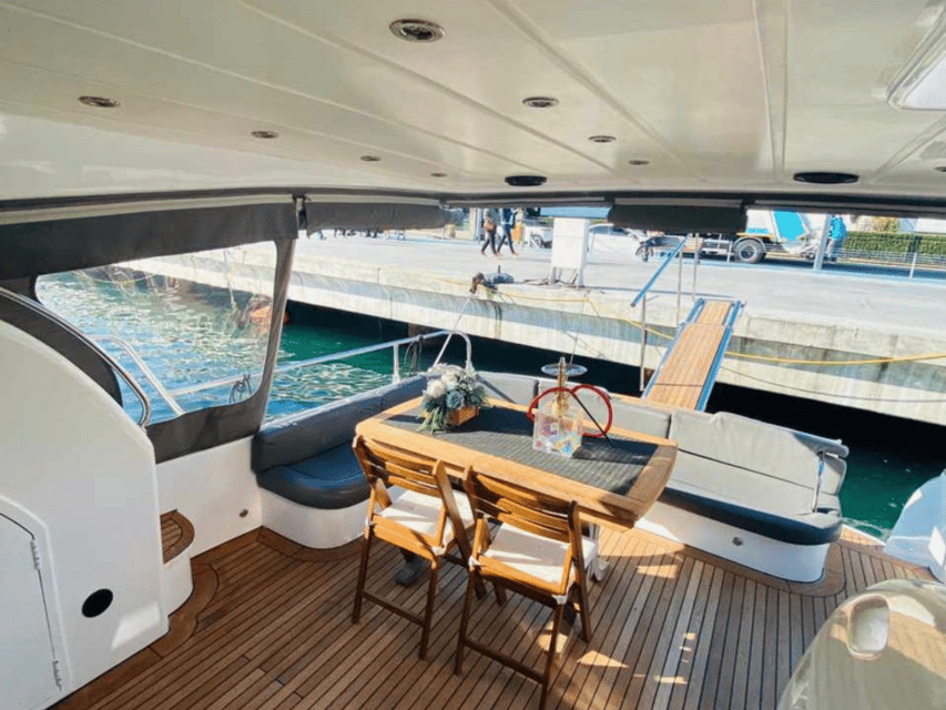 Istanbul: Private Bosphorus Tour On Luxury Yacht - Why a private yacht changes the Bosphorus experience