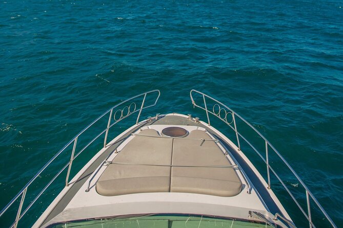 Istanbul Private Luxury Yacht on Bosphorus 14 mt 46feet - Dolmabahçe Palace and Çırağan Palace