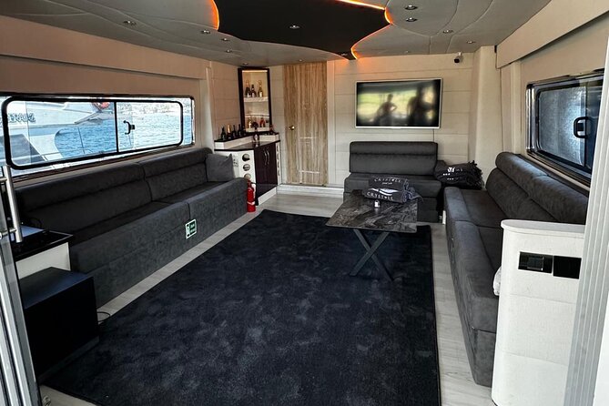 Istanbul Private Luxury Yacht on Bosphorus 25 Meter 82 Feet - Ortaköy Mosque and the first bridge