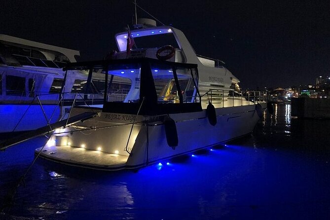 Istanbul Private Yacht Sunset Tour - 2 Hours - Why Istanbul looks different from a private yacht