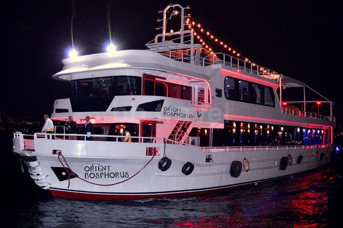 Istanbul Private Yacht Tour on the Bosphorus – 2-Hour Charter - Who should book this yacht evening?