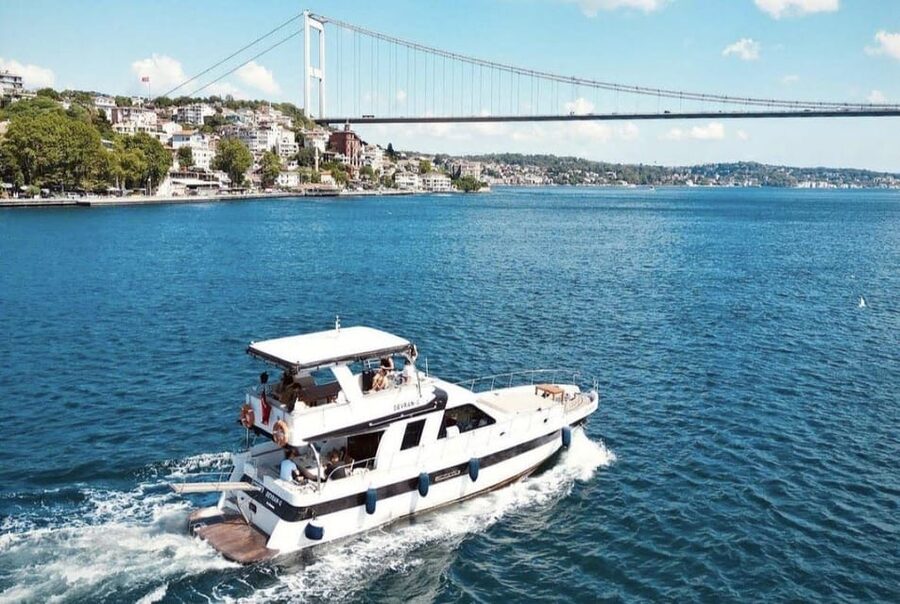 Istanbul: Small Group Yacht Tour with Unlimited Wine - Key points to know before booking
