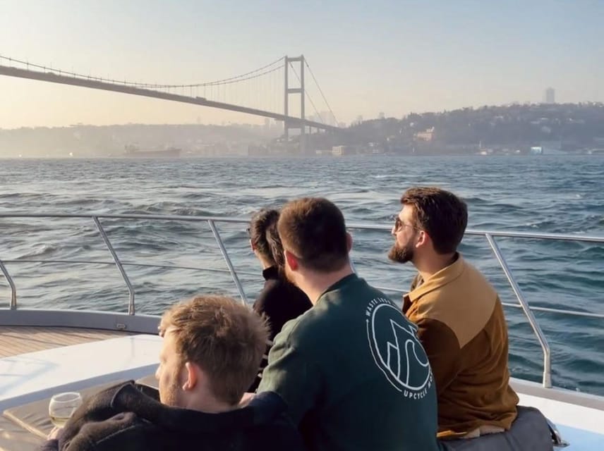 Istanbul: Small Group Yacht Tour with Unlimited Wine - Starting in Karaköy beside the Golden Horn