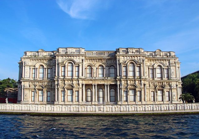 Istanbul Sunset Cruise on Luxury Yacht - Guided Group Cruise - Key points to know before booking