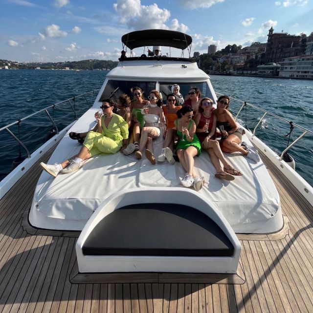 Istanbul: Sunset or Day Small-Group Yacht Cruise with Snacks - Why the Bosphorus is the right place to begin
