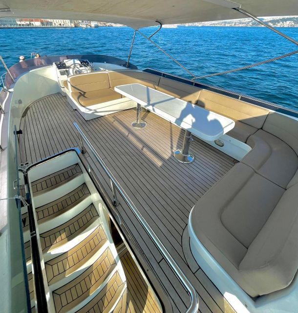 Istanbul: Sunset or Day Small-Group Yacht Cruise with Snacks - Boarding and the small-group setup