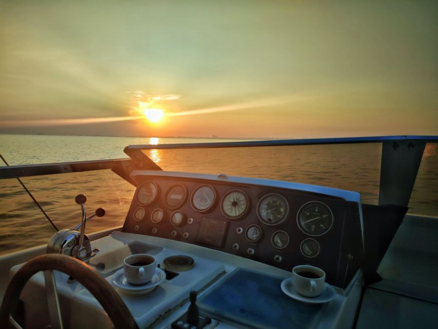 Istanbul: Sunset Yacht Cruise on the Bosphorus with Transfer - From European-side pickup to the Kabataş waterfront