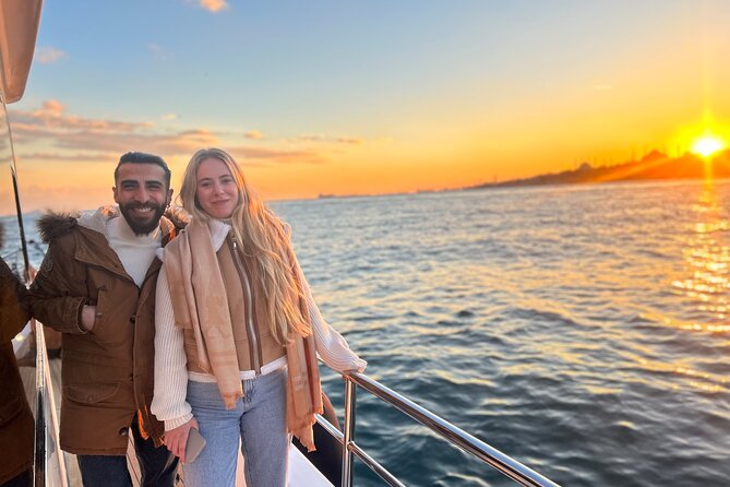 Istanbul Sunset Yacht Cruise on the Bosphorus with Transfers - The Maiden’s Tower and the final sunset views