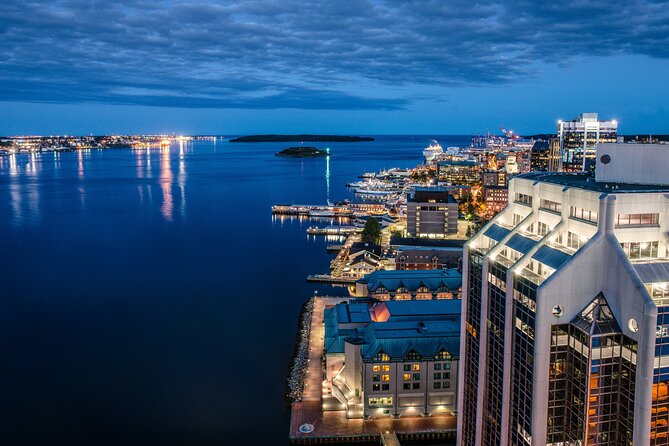 JFarwell Moonlight Yacht Cruise from Halifax Waterfront - What the 90-minute cruise feels like