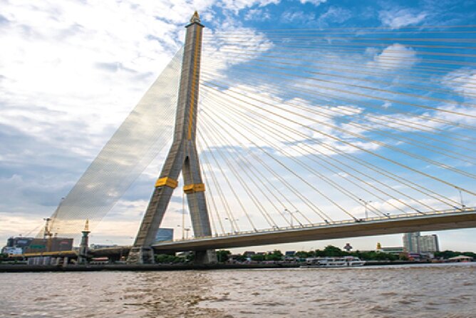 Journey along the Chao Phraya River 1-Hour Boat Charter - What the private format adds