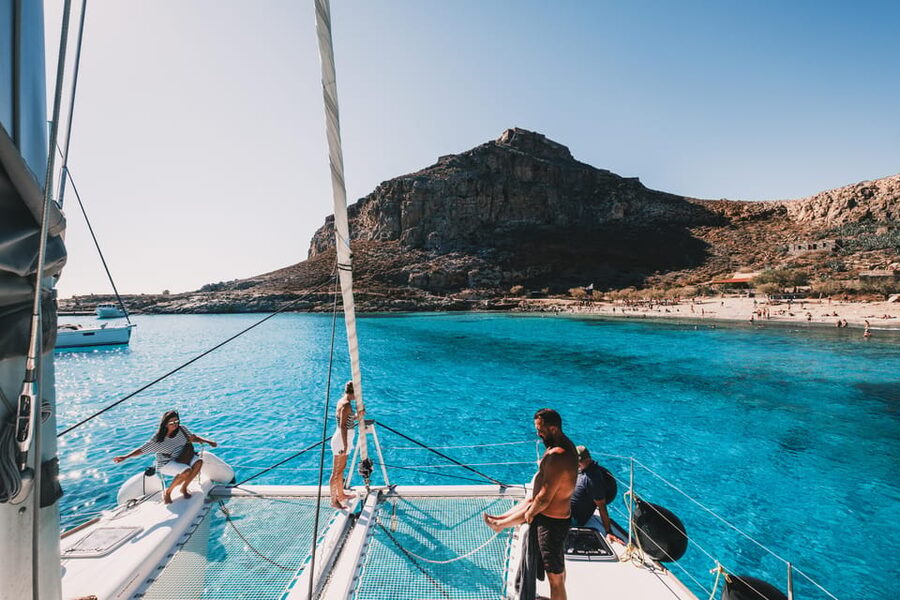 Kissamos: Balos & Gramvousa Luxury Catamaran Sailing Cruise - The sail to Balos Lagoon
