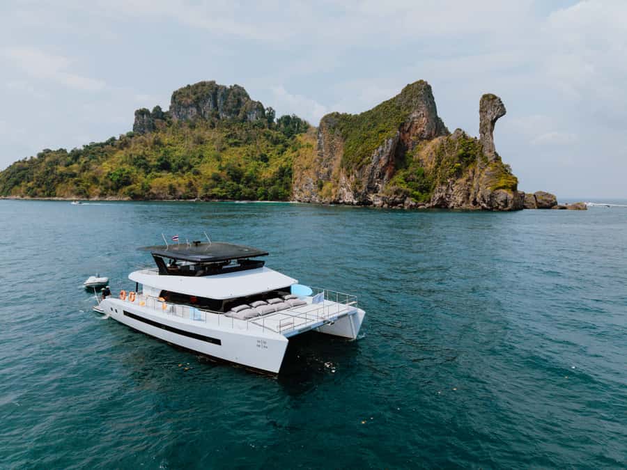 Krabi: 4 Island Premium Yacht with Snorkeling & Clear Kayak - Key points before you book