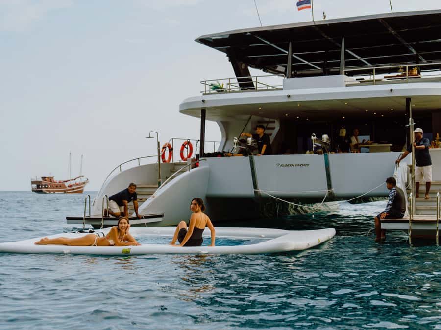 Krabi: 4 Island Premium Yacht with Snorkeling & Clear Kayak - Chicken Island and the famous profile