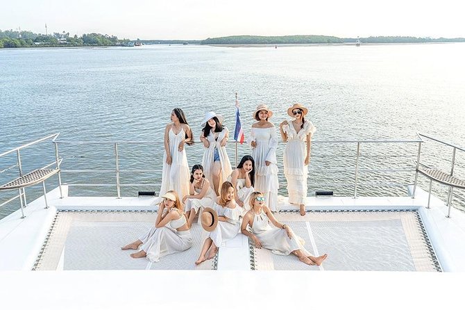 Krabi Hong Islands Sunset Party Catamaran Cruise - Sunset conditions can make or break the finale