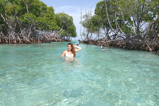 La Parguera Boat Charter with Captain: Kayak & Snorkel - Key points to know before you book