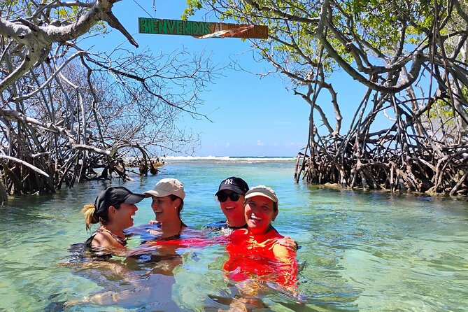La Parguera Boat Charter with Captain: Kayak & Snorkel - Practical details for a smooth morning