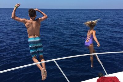 LA: Yacht Private Trip -1 hour (1 ticket covers 1-6 ppl