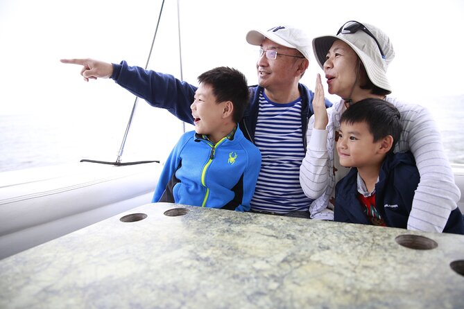 LA: Yacht Private Trip -1 hour (1 ticket covers 1-6 ppl - The Price: Best With Four to Six People