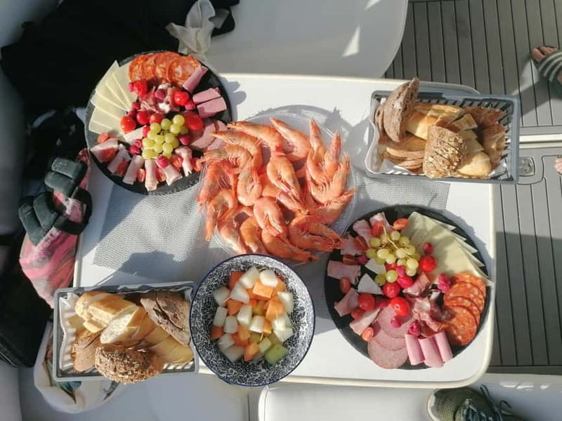 Lagos: Private Luxury Cruise with Tapas and Drinks - Choosing the half-day or full-day cruise
