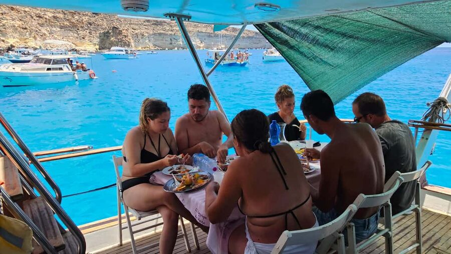 Lampedusa: Yacht excursion, swimming stops and typical lunch - Why Lampedusa makes sense from a yacht