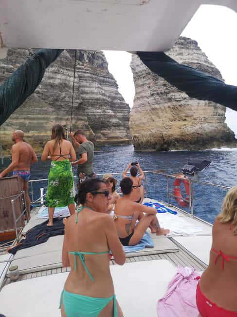 Lampedusa: Yacht excursion, swimming stops and typical lunch - Grottacce, Bue Marino, and the return south