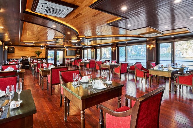 Lan Ha bay luxury cruise 2D/1N: Kayaking, Swimming & full meals, pristine bay - What to pack for the bay