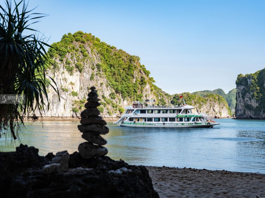 Lan ha Bay Luxury cruise day trip, kayaking, swimming, bike - Lunch, sunset, and the ride back