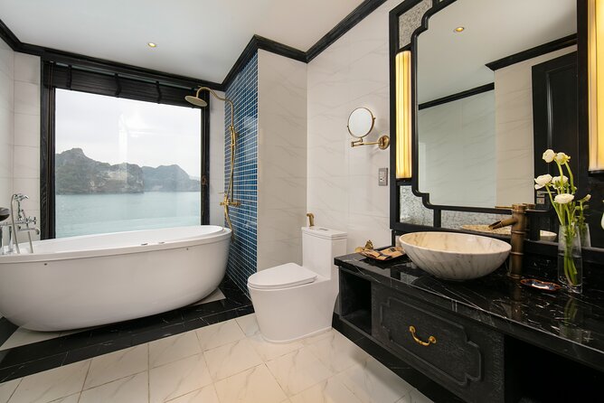 Le Journey Luxury Cruise 5 Star Lan Ha Bay - All Inclusive 2D1N - Checkout and the road back to Hanoi
