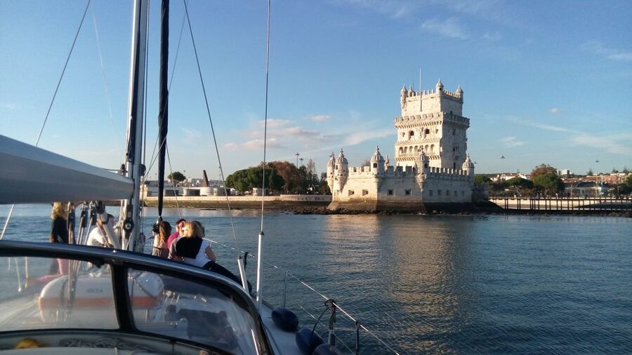 Lisbon: 2-Hour Sailing Yacht Cruise & Guided Tour w/2 drinks - The Vasco da Gama Bridge and the eastern reach of Lisbon