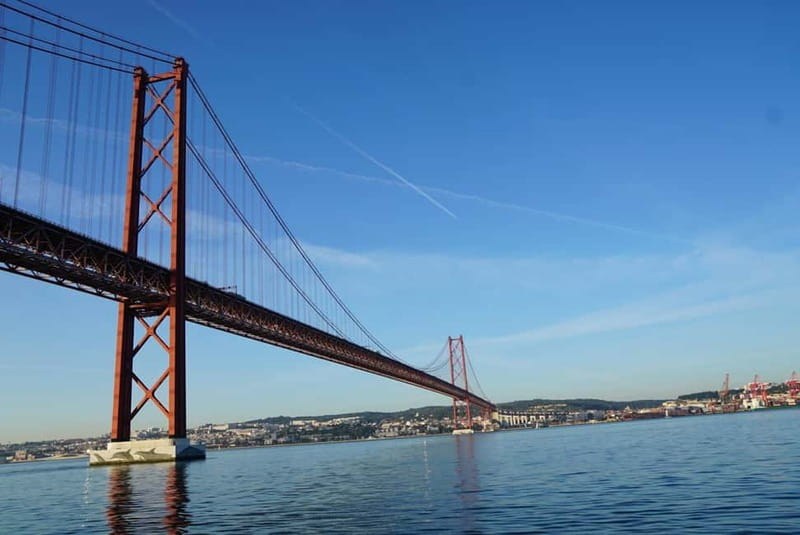 Lisbon: Classic Yacht Tour with Drinks and Pastel de Nata - A classic yacht with room to choose your own mood