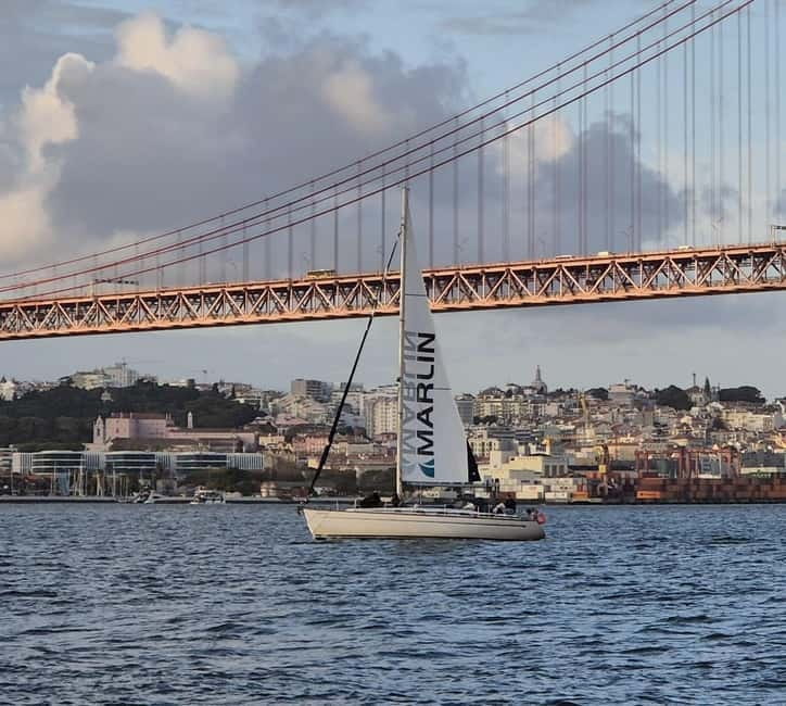 Lisbon: Classic Yacht Tour with Drinks and Pastel de Nata - The route from Baixa to Belém
