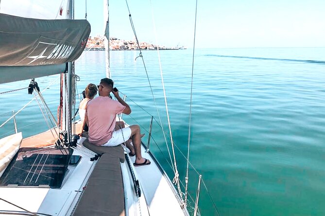 Lisbon Private Luxury Boat Tour with Welcome Drink - Why the Tagus is the right place to see Lisbon