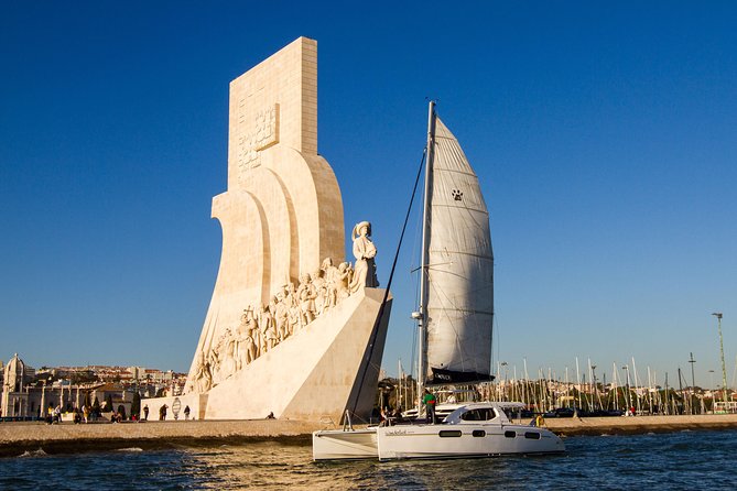 Lisbon: Sunset Cruise With Drinks on Spacious Yacht - What is served onboard
