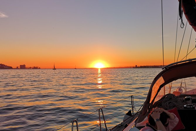 Lisbon Sunset Sailing Tour on Luxury Sailing Yacht with 2 Drinks - Boarding the yacht in Belém