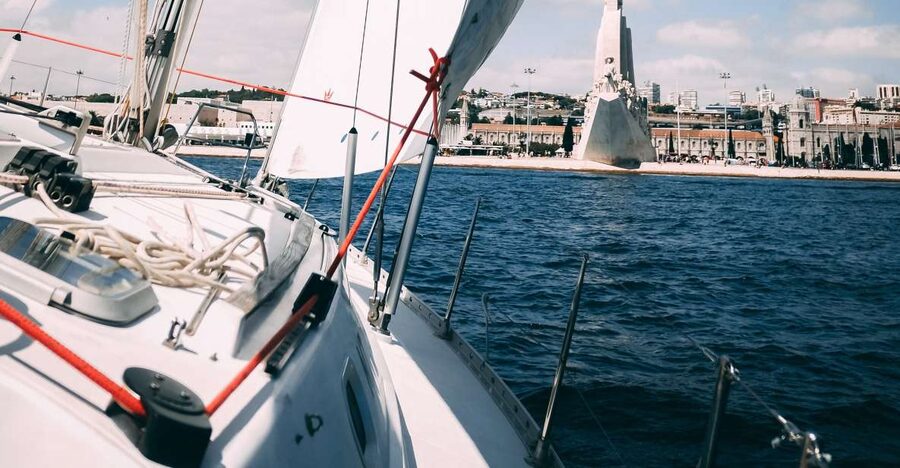 Lisbon: Yacht Sailing Tour With Portuguese Wine and History - Key points to know before you book