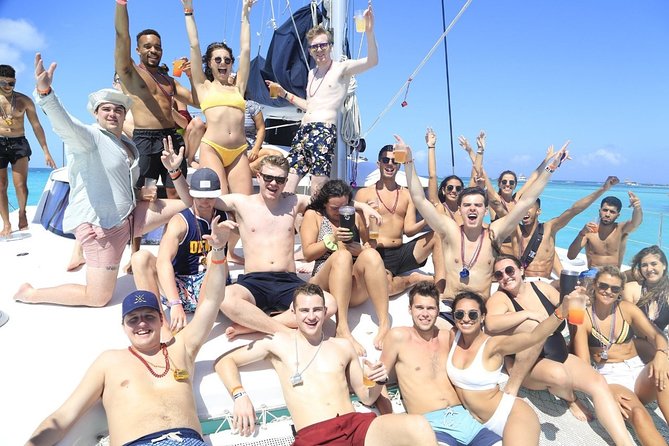 Live The Luxury Catamaran Isla Mujeres Tour in Cancun - Is $77 a good value?