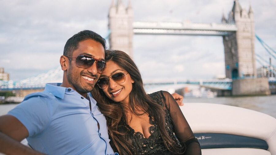 London: 2 hour private luxury yacht hire on the River Thames - Key points to know before booking