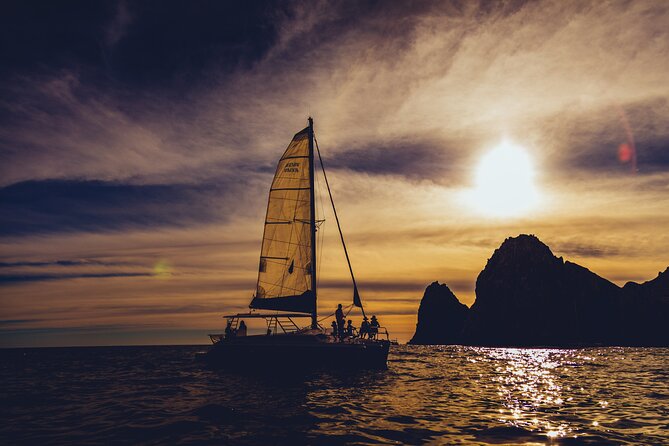 Los Cabos Luxury Sailing Sunset Tour - The Arch and Land’s End: Cabo’s essential view