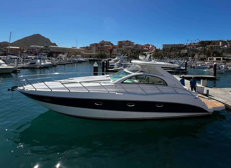 LOS CABOS: PRIVATE BAY AND ARCH TOUR. LUXURY YACHT - Santa Maria Bay: the main swim stop