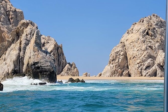 Los Cabos Yacht Adventure - Arch, Snorkel, Lunch, Drinks 1-18ppl - Who will enjoy this Cabo yacht cruise most