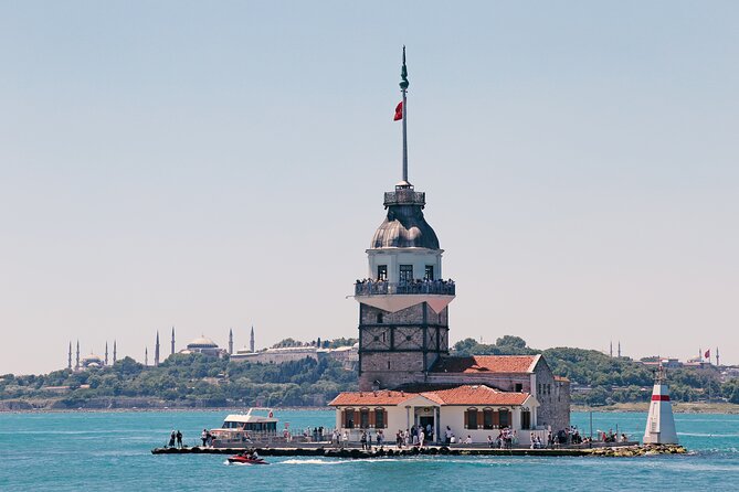 Luxurious Bosphorus Small Group Sunset Yacht Cruise with Snacks - Who gets the best value from this cruise